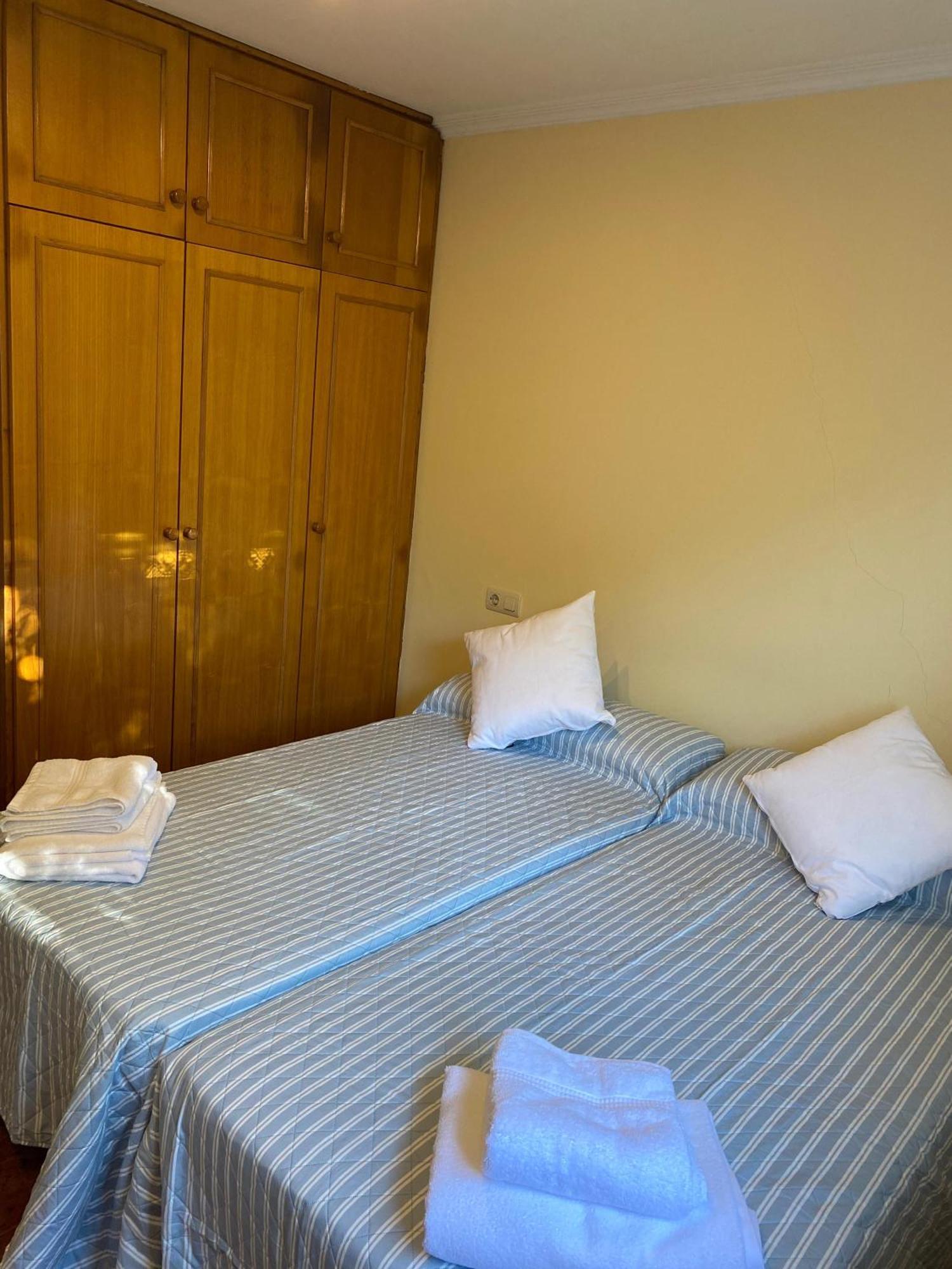 Chalet Adosado Independiente En Vigo - Canido Oya Eksteriør billede